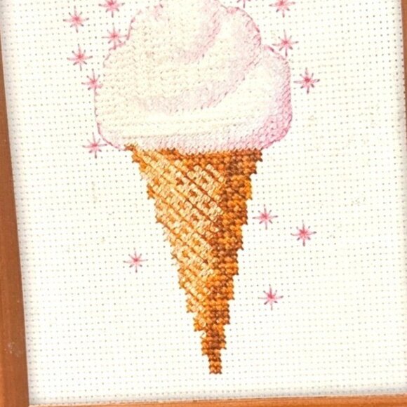 Cross Stitch Kit Zweigart Riolis Ice Cream Cone Bead Embroidery #1317 - Picture 2 of 10